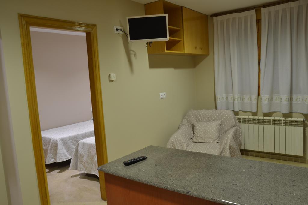 Hostal El Bugar Teruel Exterior foto